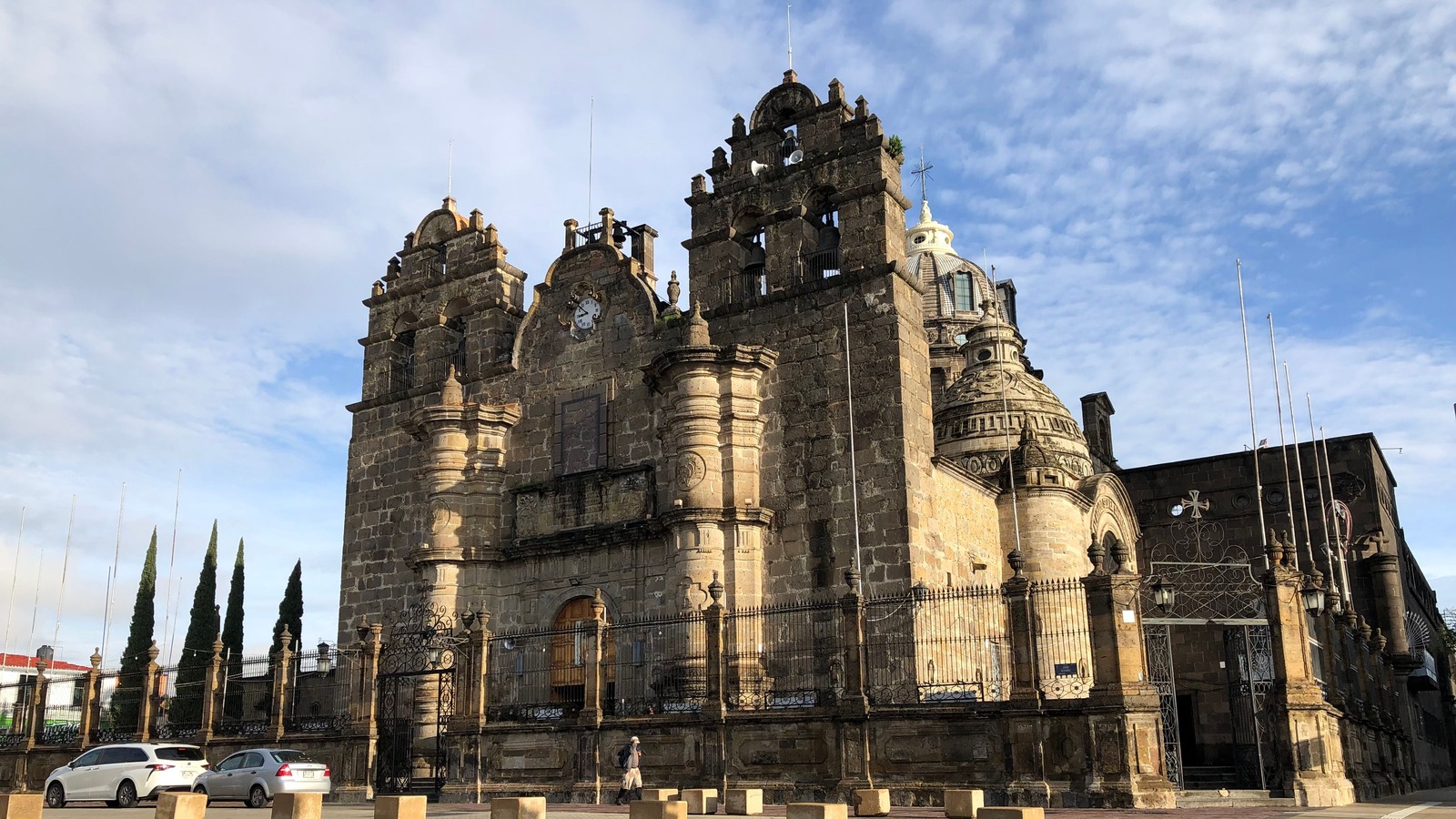 Guadalajara Dental: Quality Care in a City of Culture
